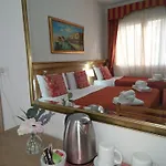 Tito 3*