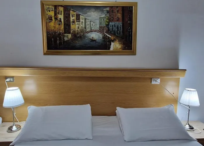 Tito 3* Μέστρε