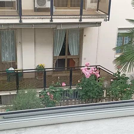Tito 3* Местре