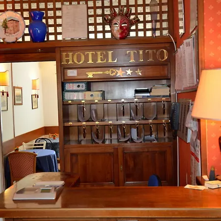 Tito Hotel