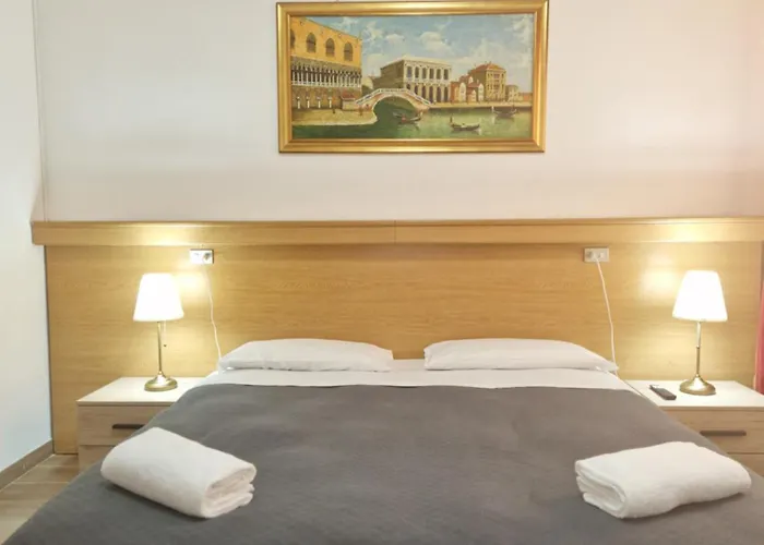Tito Hotel Mestre