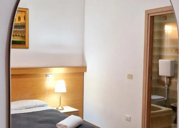 Tito 3* Μέστρε