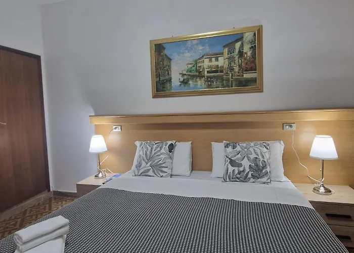 Tito 3* Μέστρε